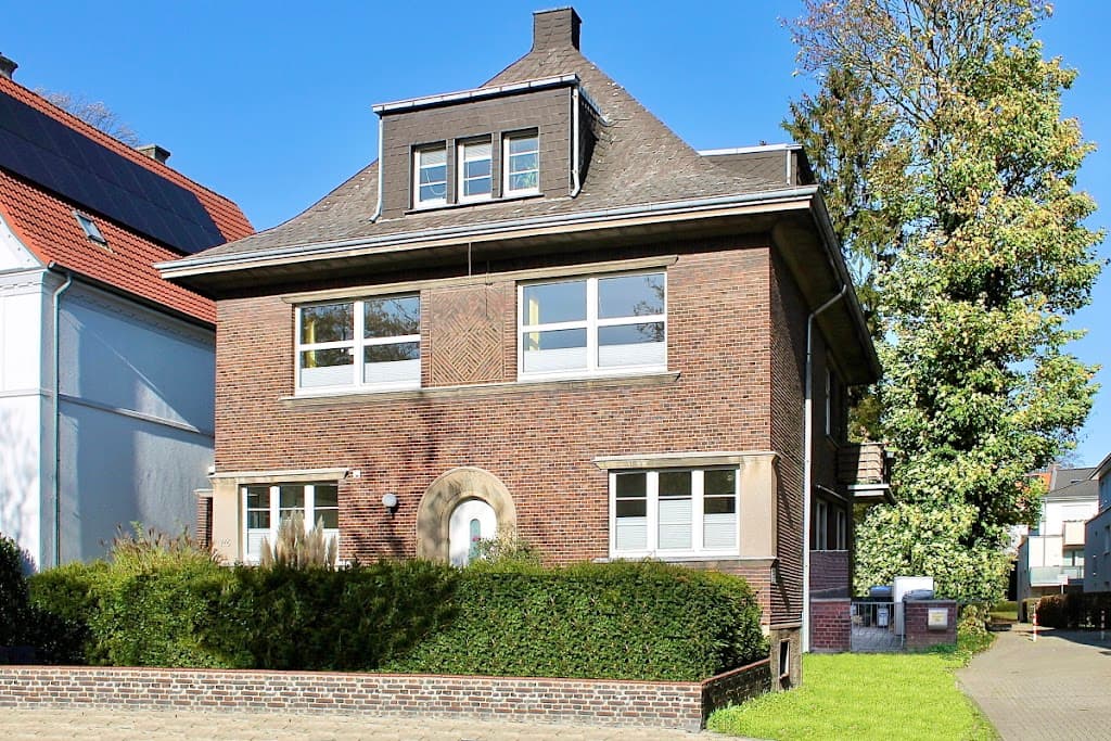 IMMOBILIENMAKLER BOCHUM - FREIESLEBEN GmbH