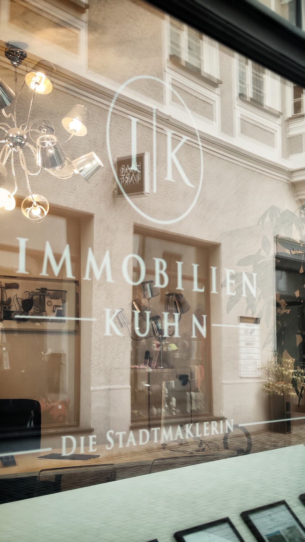 Immobilien Kuhn - Immobilienmakler Augsburg