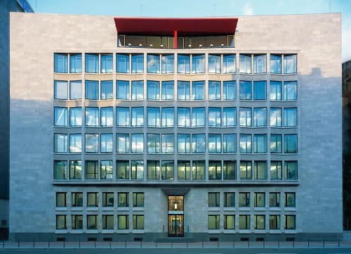 MASTER Immobiliengesellschaft mbH